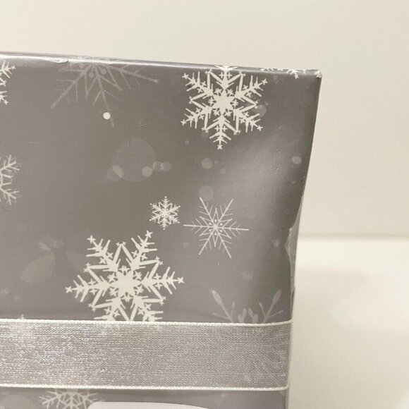 Schurman Retail Group Gingerbread Man Glass Ornament Flaws to Box - Picture 9 of 16